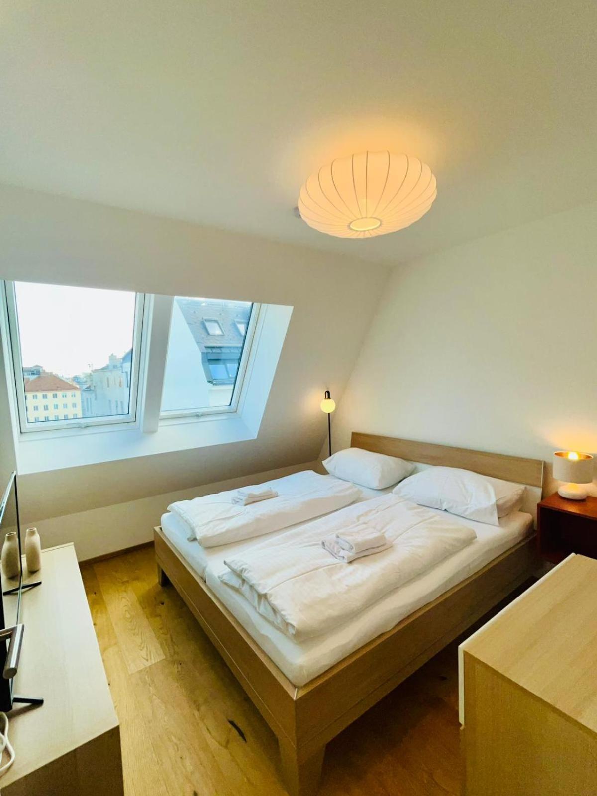 Orestaliving - Penthouse With Private Terrace ウィーン エクステリア 写真